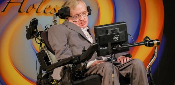 Stephen Hawking bei einer Vorlesung als Inhaber des renommierten Lucasischen Lehrstuhls für Mathematik an der University of Cambridge.